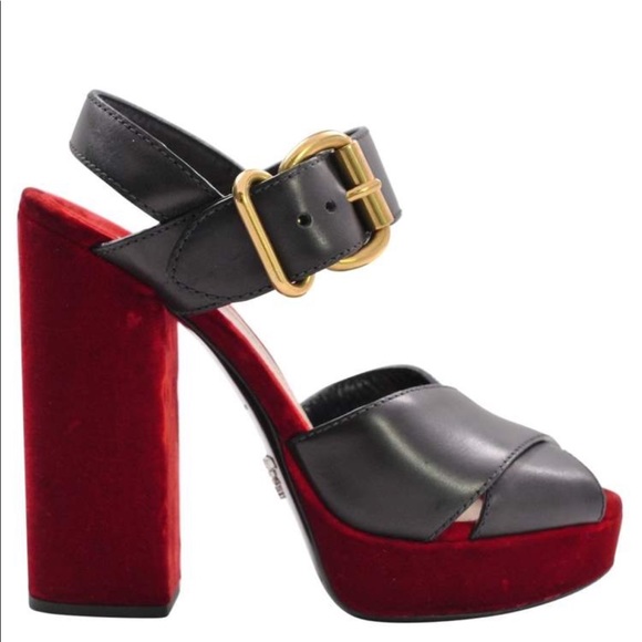 Prada Black and red Velvet and leather sandals 39 perfect for the holidays! - Picture 2 of 11